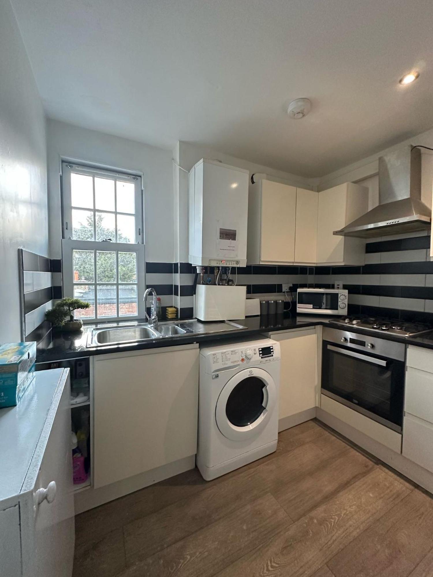 "Euston Comfort" 3 Bedroom Flat In Kings Cross, St Pancras!!!!118B London Exterior foto