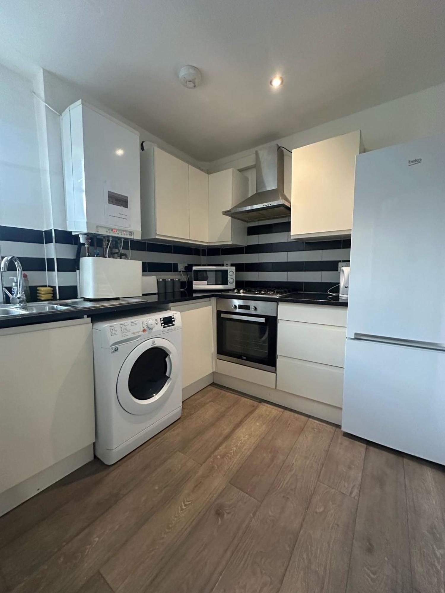 "Euston Comfort" 3 Bedroom Flat In Kings Cross, St Pancras!!!!118B London Exterior foto
