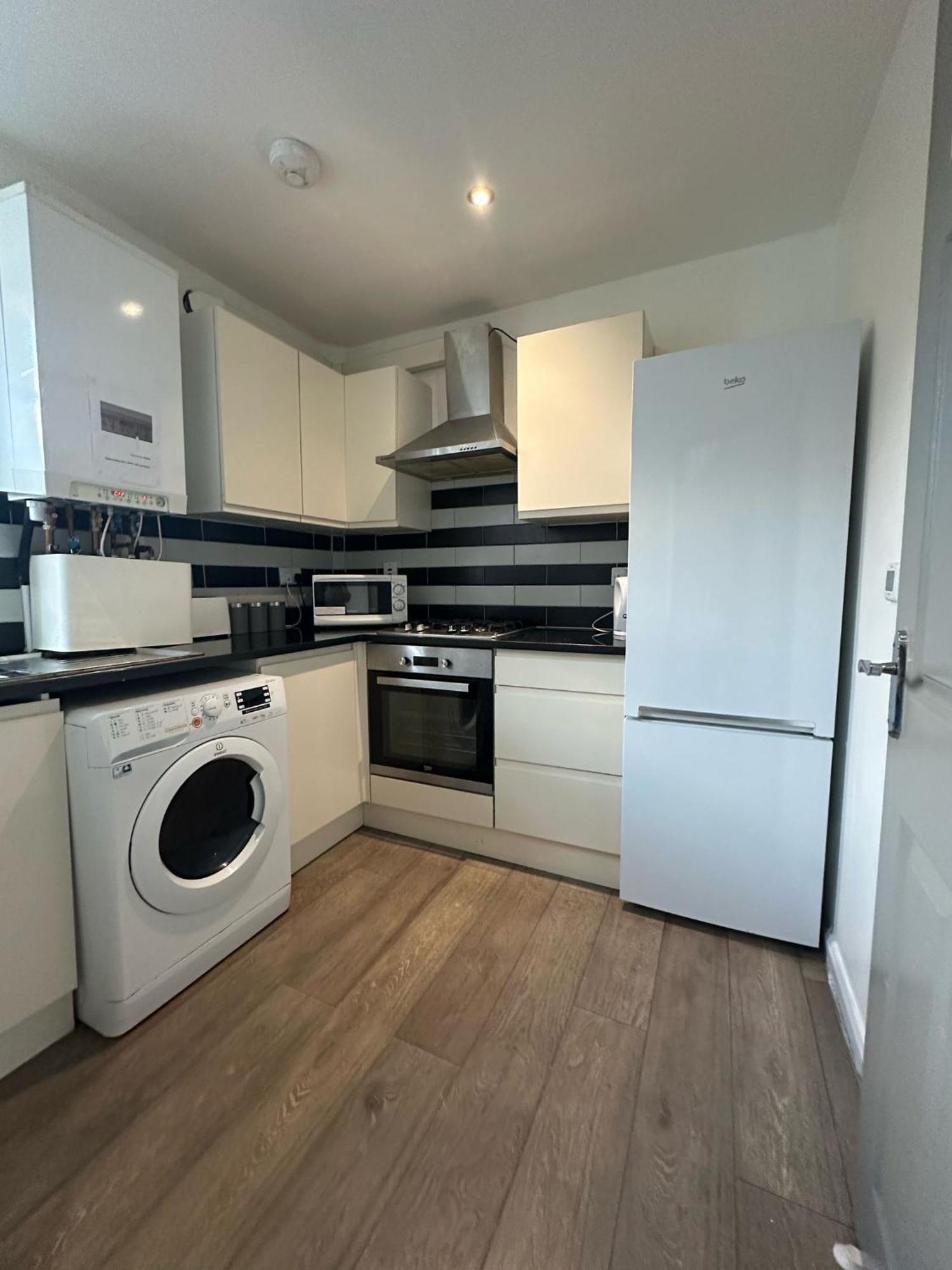 "Euston Comfort" 3 Bedroom Flat In Kings Cross, St Pancras!!!!118B London Exterior foto