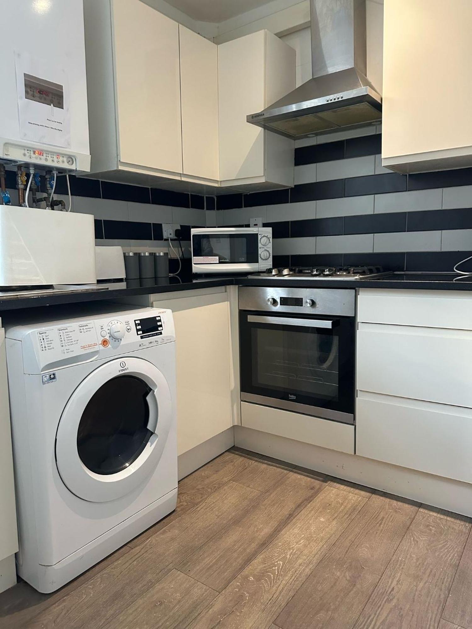 "Euston Comfort" 3 Bedroom Flat In Kings Cross, St Pancras!!!!118B London Exterior foto