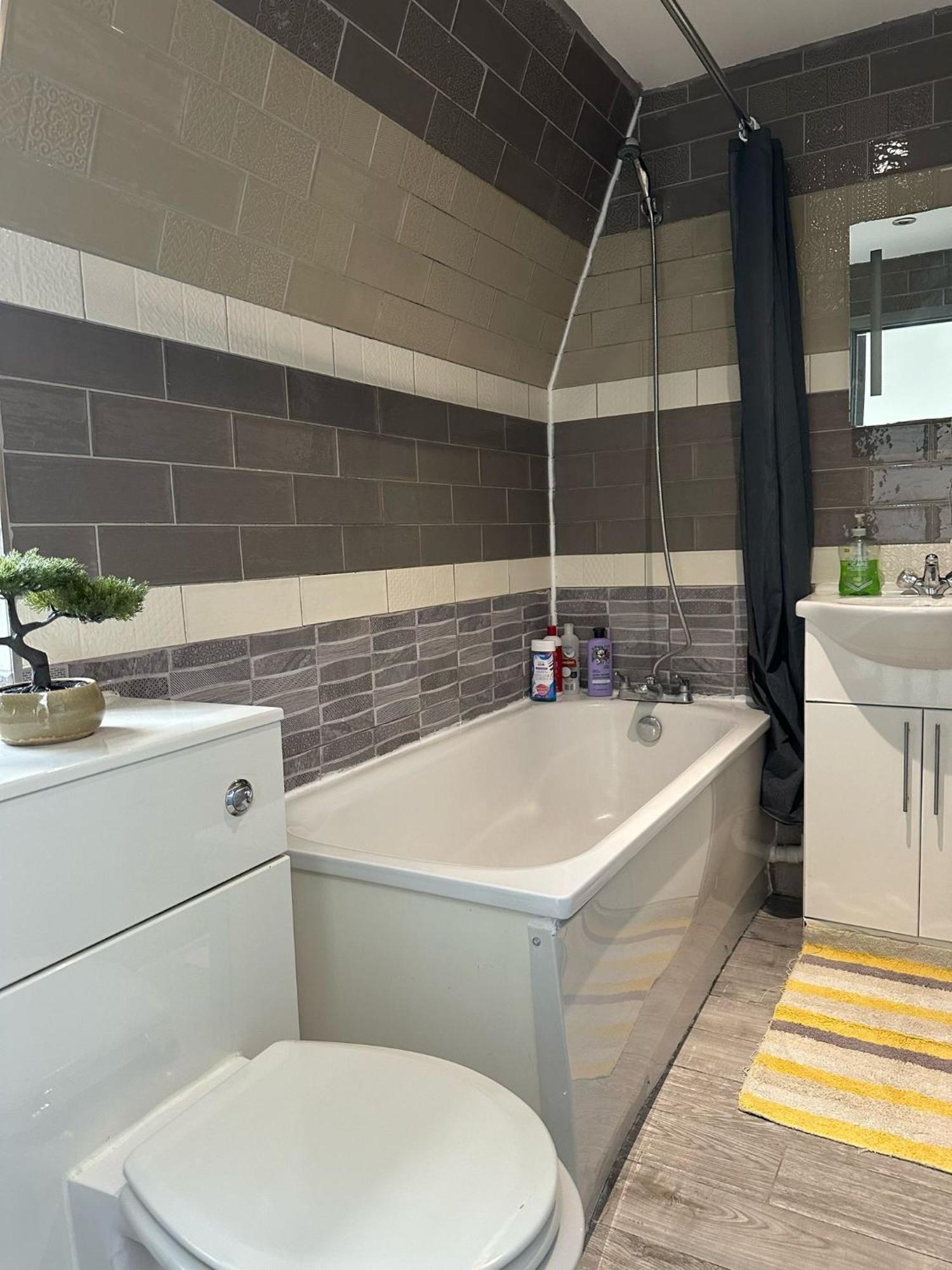 "Euston Comfort" 3 Bedroom Flat In Kings Cross, St Pancras!!!!118B London Exterior foto